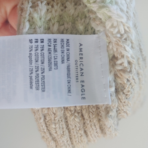 NEW! AEO cropped sweater top Sz XL - Picture 9 of 16